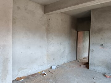 Room in 2 BHK Apartment at Behala – for Sale