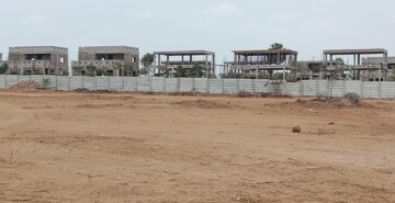  Plot For Sale in Tellapur