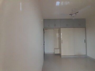 Room in 2 BHK Apartment at Signature The Serenas, Sohna Sector 36 – for Sale