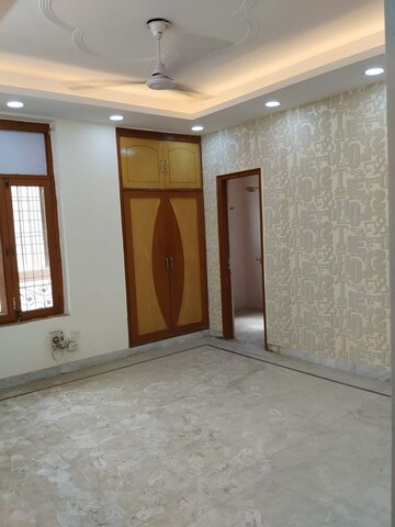 Bedroom in 4 BHK Builder Floor at Green Fields Colony – for Sale