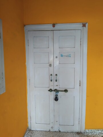 Furnished Amenities in 4 BHK Villa at Navrangpura – for Sale