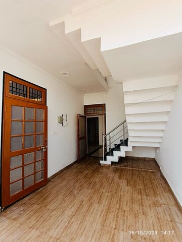 Room in 2 BHK Independent House at Faizabad Road – for Sale