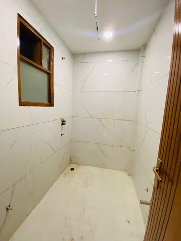 Bathroom in 3 BHK Builder Floor at Fidato Honour Homes, Sector 89 – for Sale