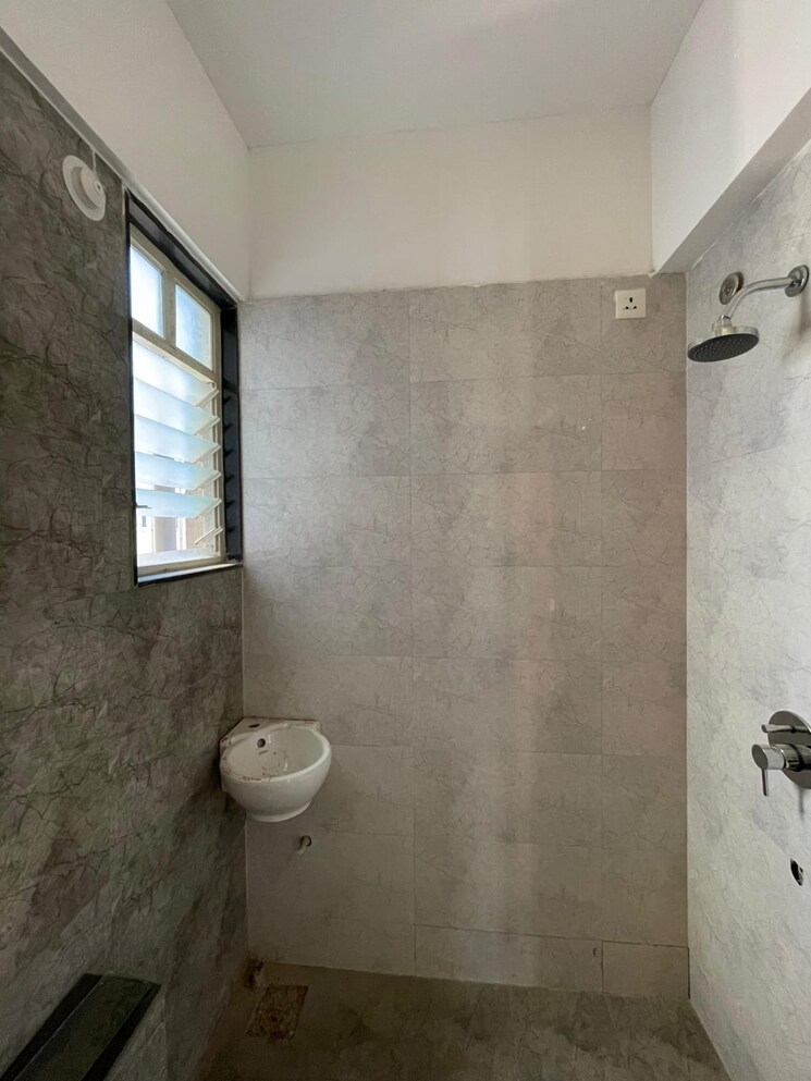 Bathroom, austin-county 3 Bedroom 1250 Sq.Ft. Apartment In Tathawade Pune 7225366