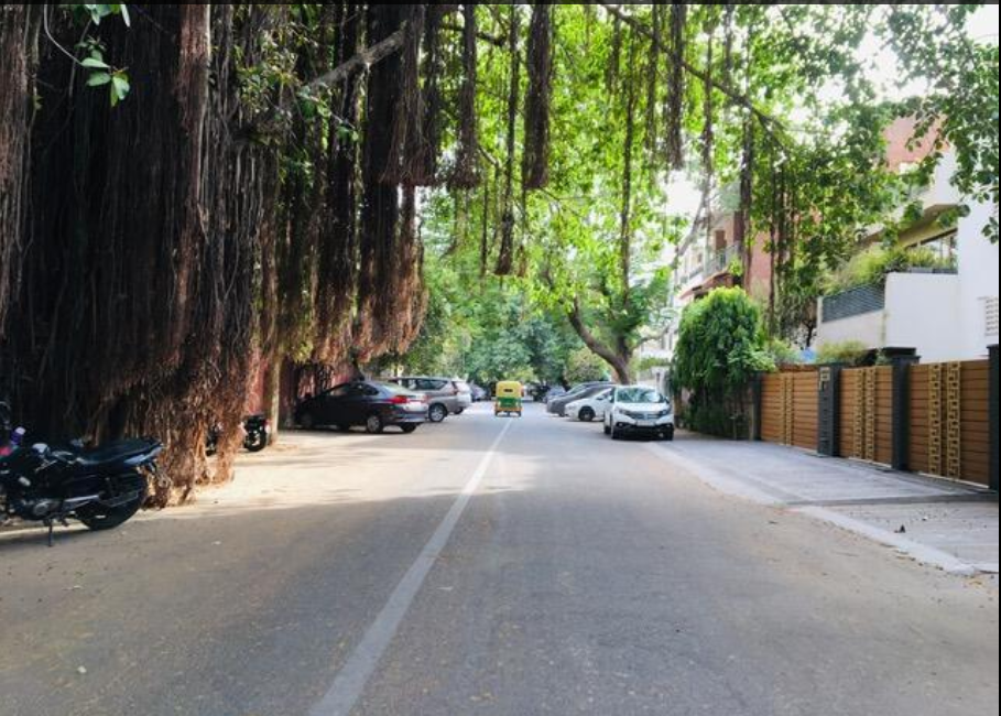 Resale 6 Bedroom 10890 Sq.Ft. Independent House in Vasant Vihar Delhi