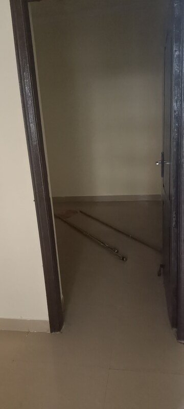 Bathroom in 3 BHK Apartment at Amrapali Heartbeat City, Sector 107 – for Sale