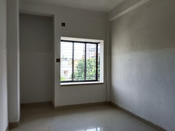 Room in 2 BHK Apartment at Behala Municipal Market – for Sale