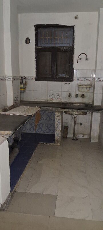 Kitchen in 2 BHK Builder Floor at Rajendra Nagar Sector 2 – for Sale