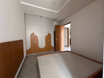 Room in 1 BHK Apartment at Indiranagar – for Rent