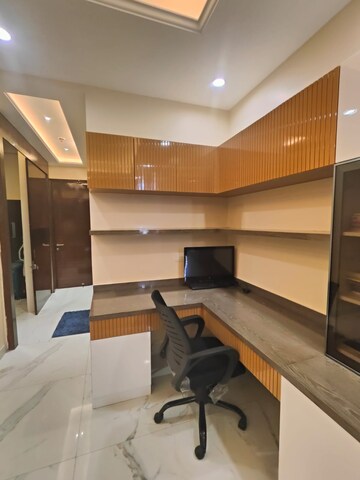 Study Room in 5 BHK Penthouse at Ireo Victory Valley, Sector 67 – for Sale