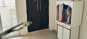 Furnished Amenities in 3 BHK Apartment at Aims Golf City, Sector 75 – for Sale