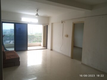 Room in 3 BHK Apartment at Pal – for Sale