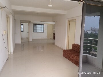 Room in 3 BHK Apartment at Pal – for Sale