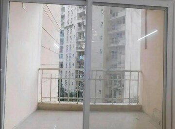 Master Plan in 3 BHK Apartment at Gardenia Golf City, Sector 75 – for Sale