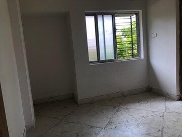Room in 2 BHK Apartment at Behala – for Sale