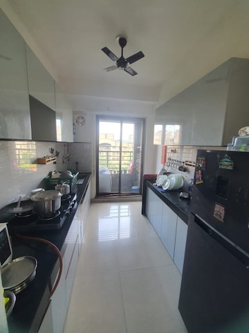 Kitchen in 2.5 BHK Apartment at Kalpataru Srishti, Mira Road – for Sale