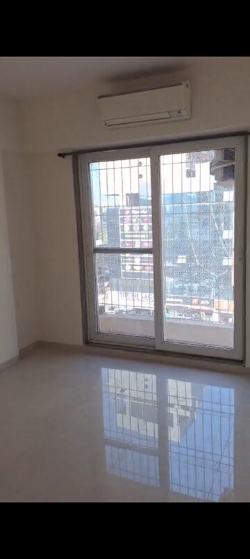 Room in 1 BHK Apartment at Innovative Orchid Metropolis, Kurla – for Sale