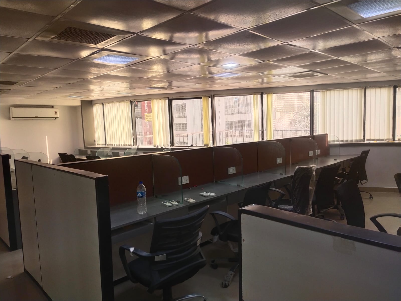 Commercial Office Space 2000 Sq.Ft. For Rent in Andheri West Mumbai  7230968