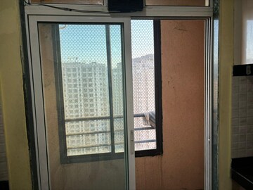 Building Lobby in 1 BHK Apartment at Damji Shamji Mahavir Kalpavruksha Wing J Phase 2, Kasarvadavali – for Sale