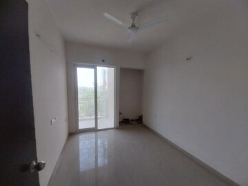 Room in 2 BHK Apartment at Mahagun Mywoods III, Sector 16c Greater Noida – for Sale