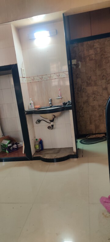 Furnished Amenities in 3 BHK Apartment at Kopar Khairane – for Sale