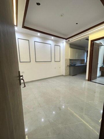 3.5 BHK Builder Floor For Sale in Sainik Colony