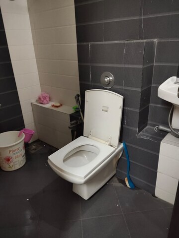 Bathroom in 1 BHK Apartment at Siddhi Highland Park, Kolshet Road – for Sale