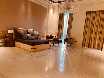 Living Room in 5 BHK Builder Floor at Sector 21c – for Sale
