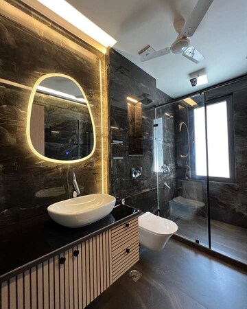 Attached Bathroom in 4 BHK Apartment at DLF Westend Heights, Sector 53 – for Sale
