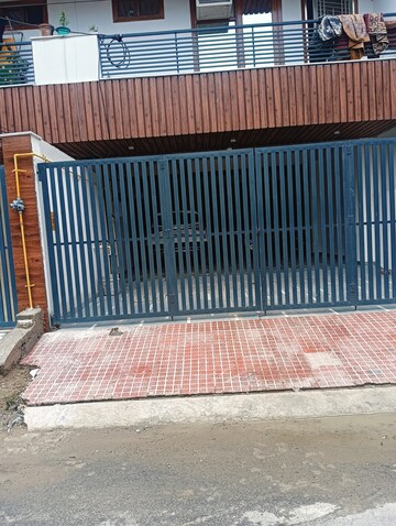 3 BHK Builder Floor – Exterior View View at Raj Nagar Extension - for Sale