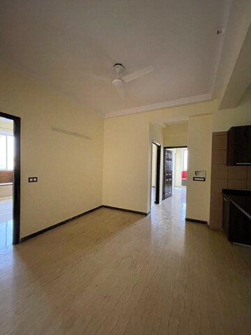 Room in 2 BHK Apartment at Ajnara Homes, Sector 16b Greater Noida – for Sale