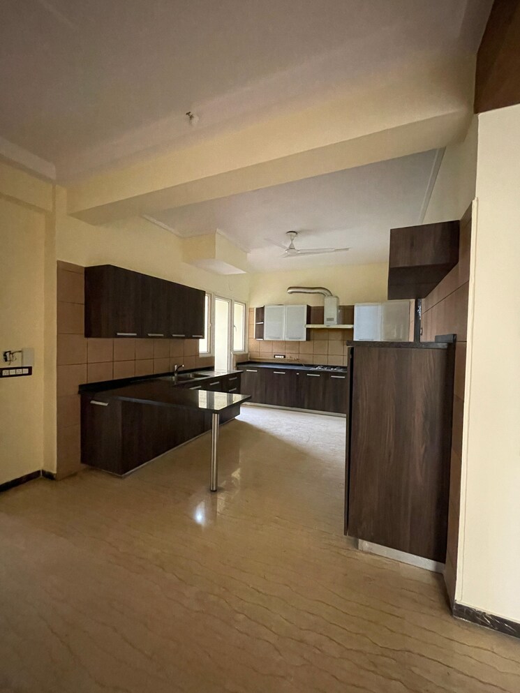 Kitchen, ajnara-homes 2 Bedroom 1095 Sq.Ft. Apartment In Sector 16b Greater Noida Greater Noida 7232630