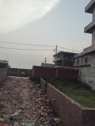 Plot Area in  Plot at Bairiya – for Sale