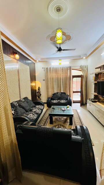 Living Room in 6+ BHK Independent House at Raj Nagar Extension – for Sale