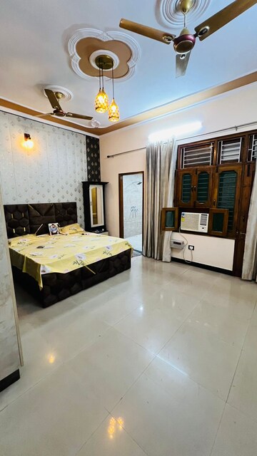 Living Room in 6+ BHK Independent House at Raj Nagar Extension – for Sale