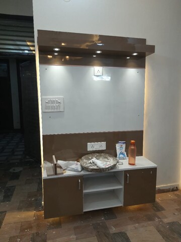 Furnished Amenities in 3 BHK Builder Floor at Raj Nagar Extension – for Sale
