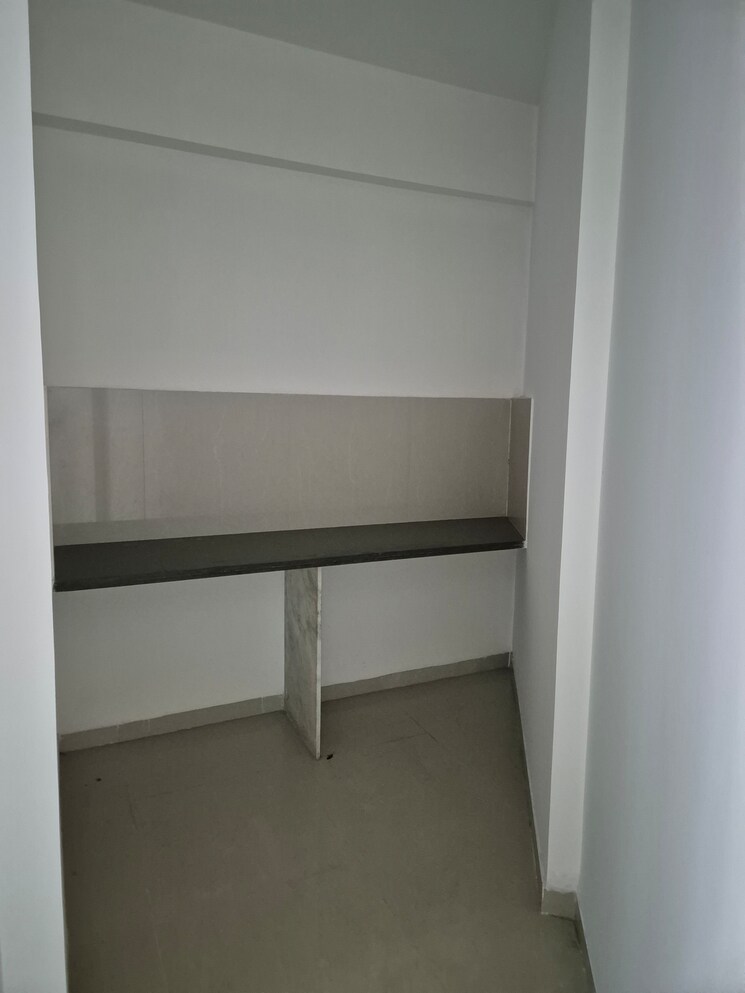 Room, heranadani-meadows-gemini 2.5 Bedroom 1000 Sq.Ft. Apartment In Ghodbunder Road Thane 7232774