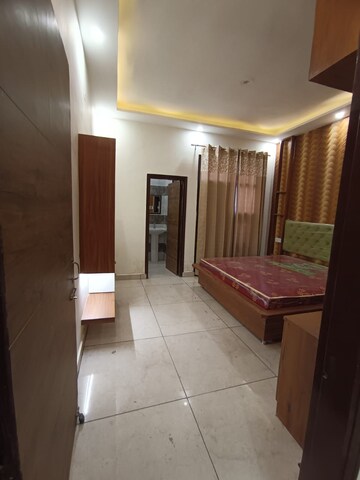 Room in 1 BHK Apartment at Sector 123 – for Sale