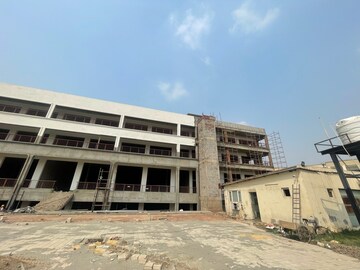  Showroom – Exterior View View at Kishanpura - for Sale