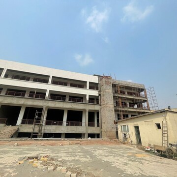  Showroom – Exterior View View at Kishanpura - for Sale