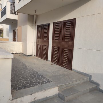 Room in 3 BHK Builder Floor at BPTP Park Elite Floors, Sector 85 – for Sale