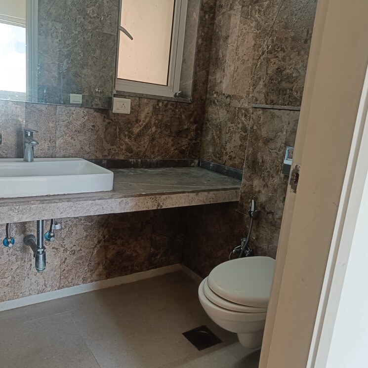 Bathroom, lnt-crescent-bay-t4 2 Bedroom 788 Sq.Ft. Apartment In Dhabholkar Wadi Mumbai 7235879