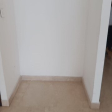Room in 3 BHK Apartment at Lodha Venezia, Lalbaug – for Rent