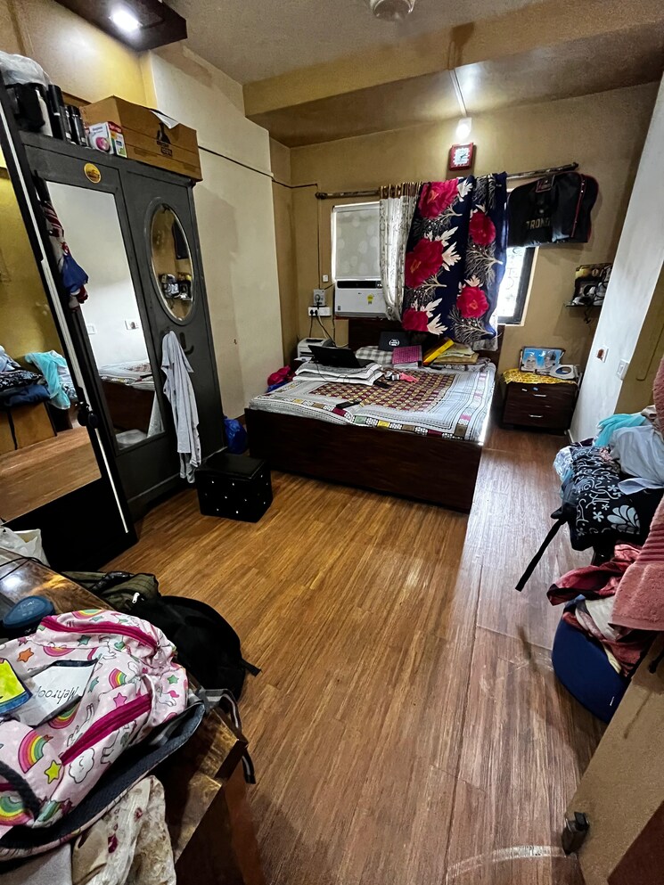 Team Area, landmark-complex 3 Bedroom 1169 Sq.Ft. Apartment In Louis Wadi Thane 7236067