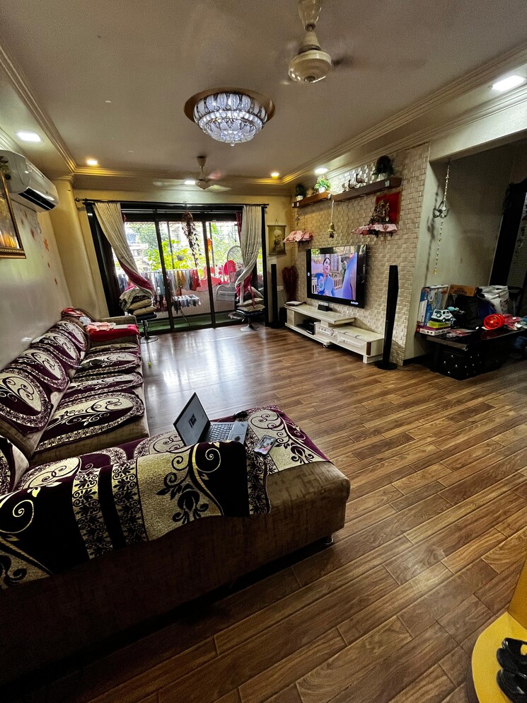 Gym, landmark-complex 3 Bedroom 1169 Sq.Ft. Apartment In Louis Wadi Thane 7236067