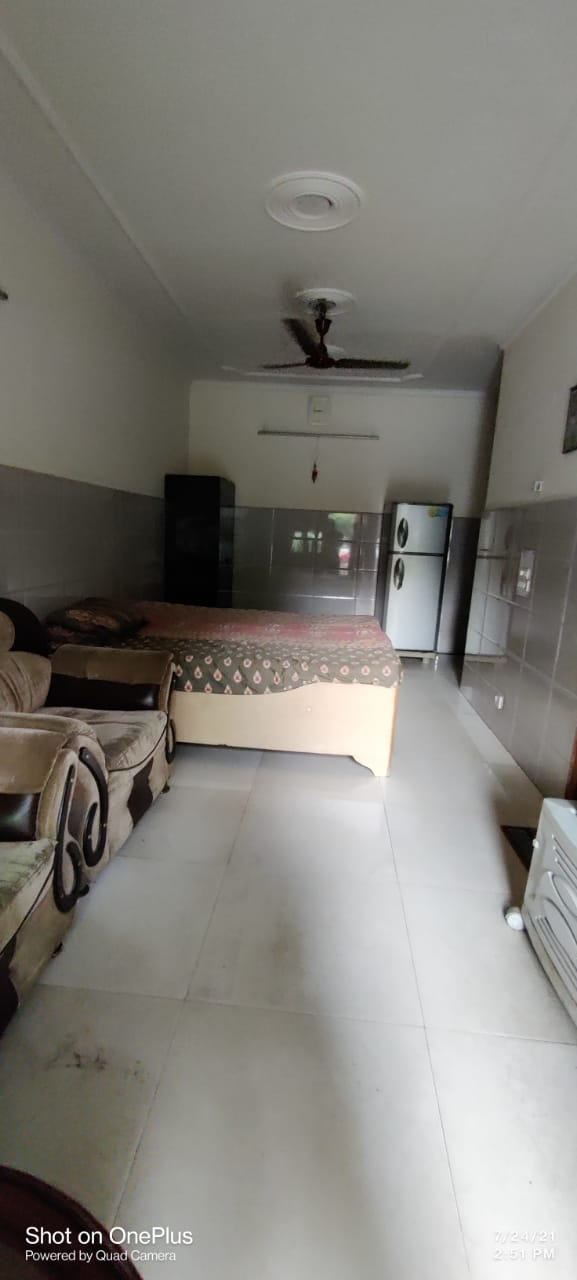 Rental 1 RK 530 Sq.Ft. Apartment in Arun Vihar, Sector 29 Noida 7236199