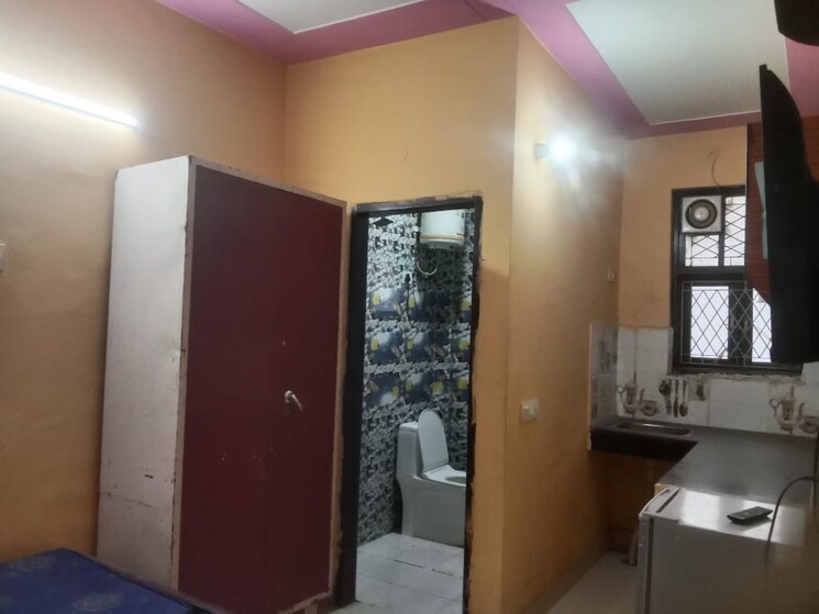 Room, rohini sector 11 2 Bedroom 1501 Sq.Ft. Apartment In Rohini Sector 11 Delhi 7236521