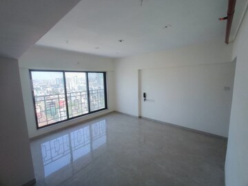 Room in 3 BHK Apartment at Ekta Tripolis, Goregaon West – for Sale