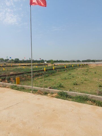 Plot Area in  Plot at Yamuna Expressway – for Sale