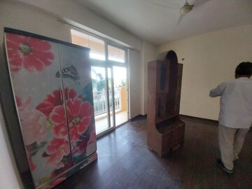 3 BHK Apartment For Sale in Mahagun Mywoods, Sector 16c Greater Noida